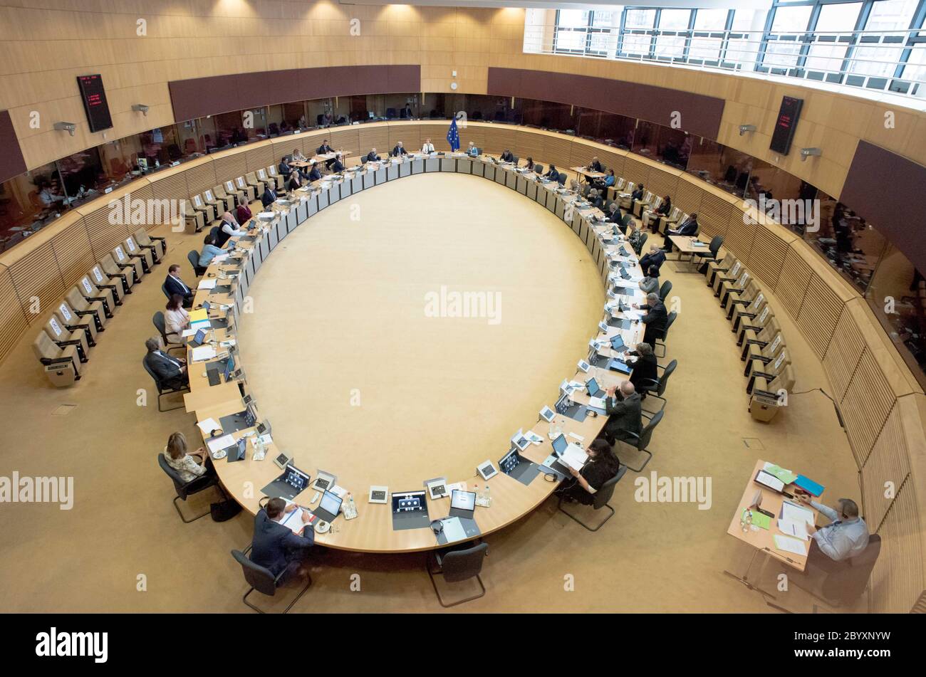 (200610) -- BRUSSELS, June 10, 2020 (Xinhua) -- Photo taken on June 10, 2020 shows a meeting of European Commissioners in Brussels, Belgium. The European Commission will later this week put forward an approach for the gradual and partial lifting of the Schengen zone's external travel restrictions as of July 1 with certain third countries. Credit: Xinhua/Alamy Live News Stock Photo