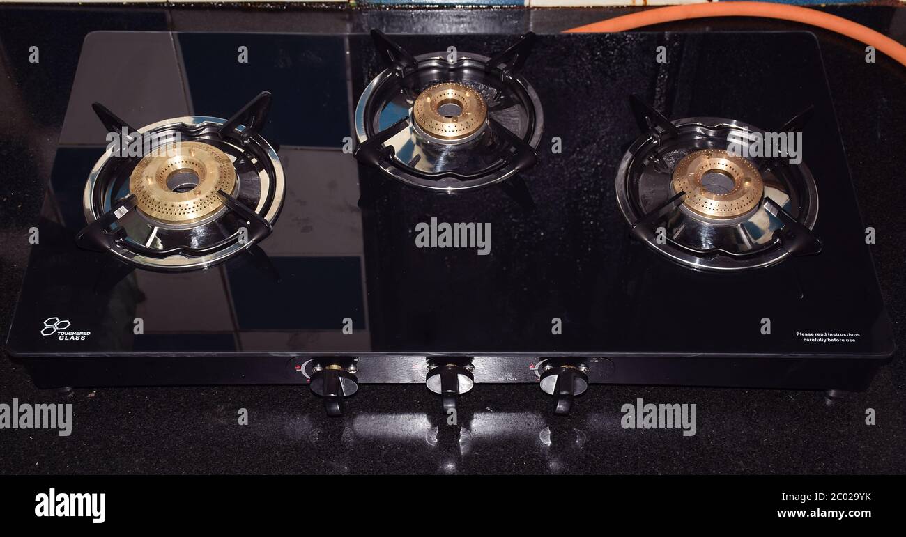 Tempered Glass Modern Kitchen Gas Stove Stock Photo Alamy