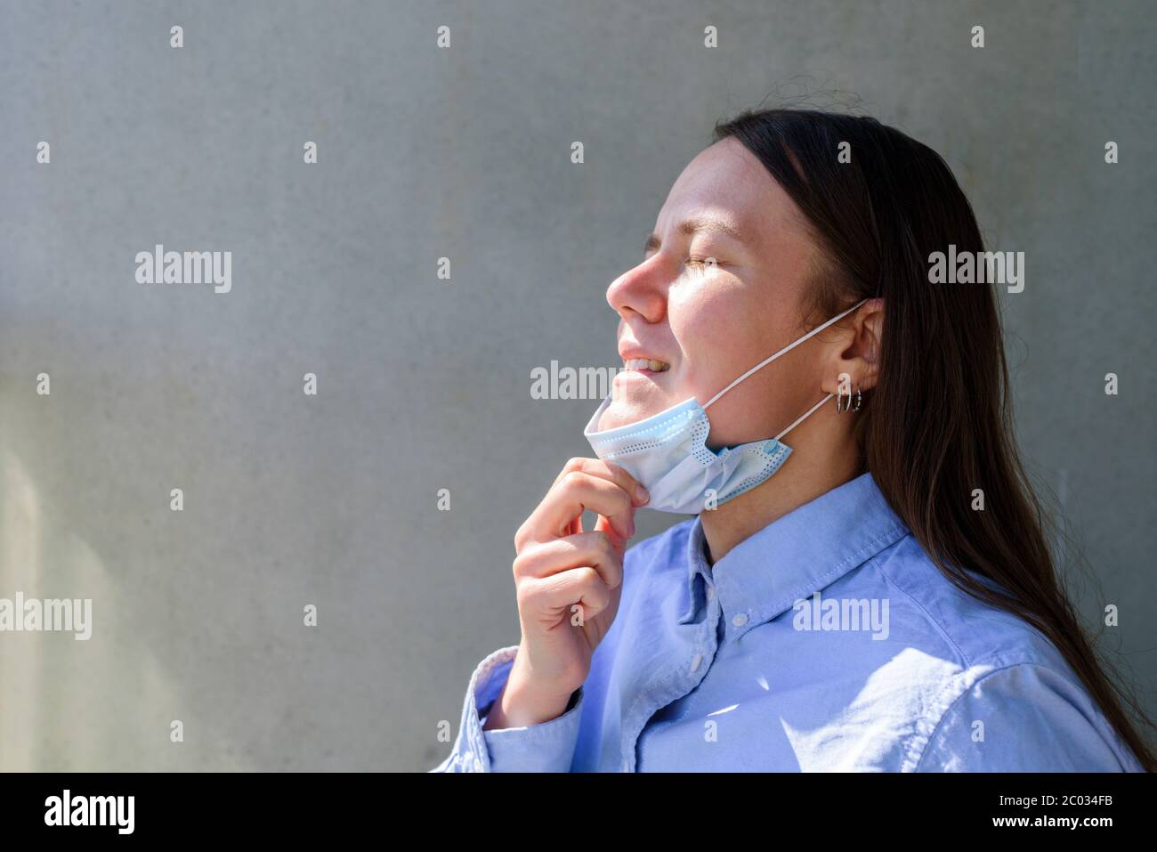 Woman without face mask hi-res stock photography and images - Alamy