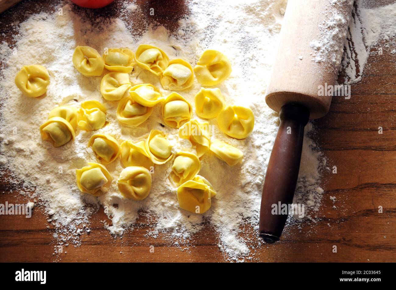ravioli italiani ripieni di ricotta e spinaci Stock Photo