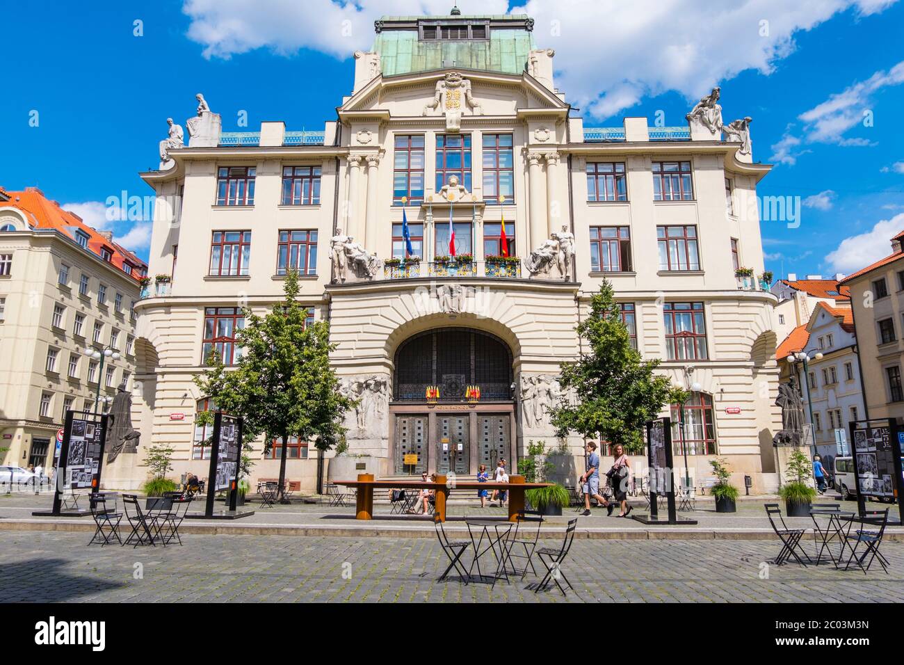 Nová radnice, new town hall of old town, Marianske namesti, old town, Prague, Czech Republic Stock Photo