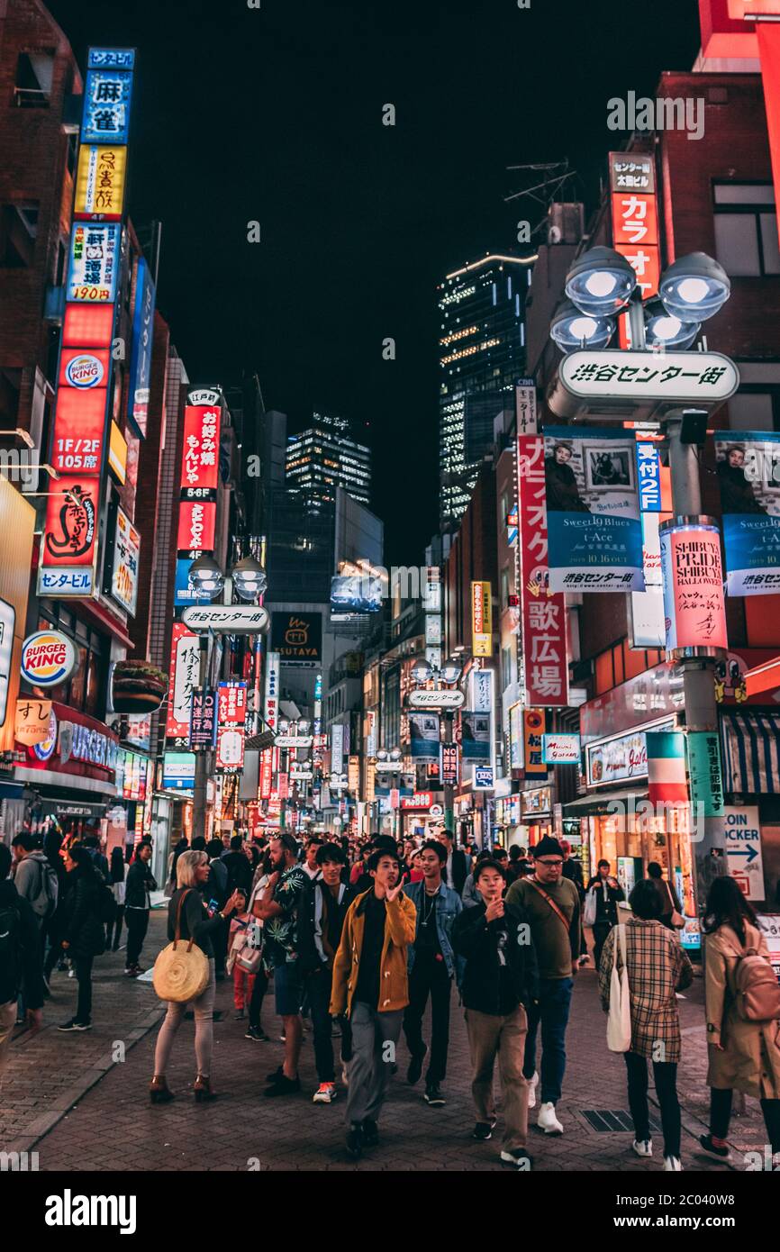 Shibuya nights (Tokyo, Japan Stock Photo - Alamy