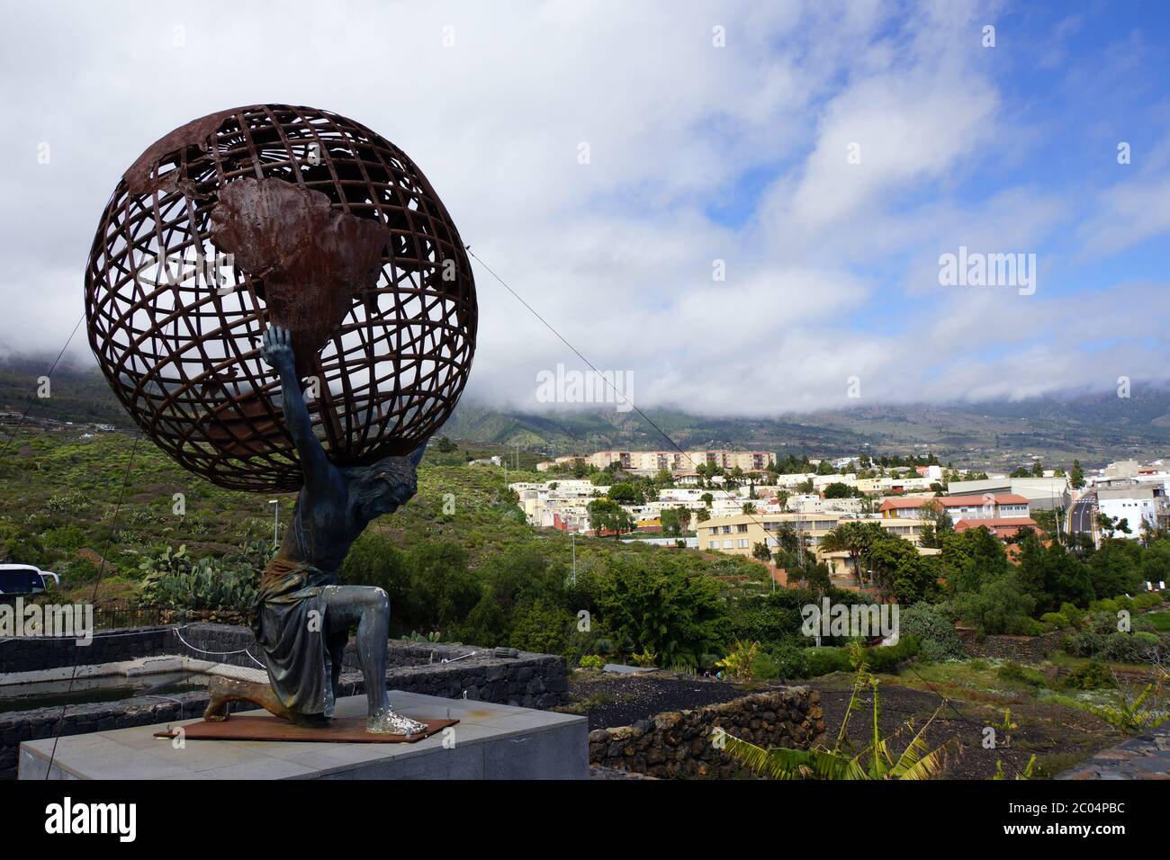 Hercules Sculpture High Resolution Stock Photography and Images - Alamy