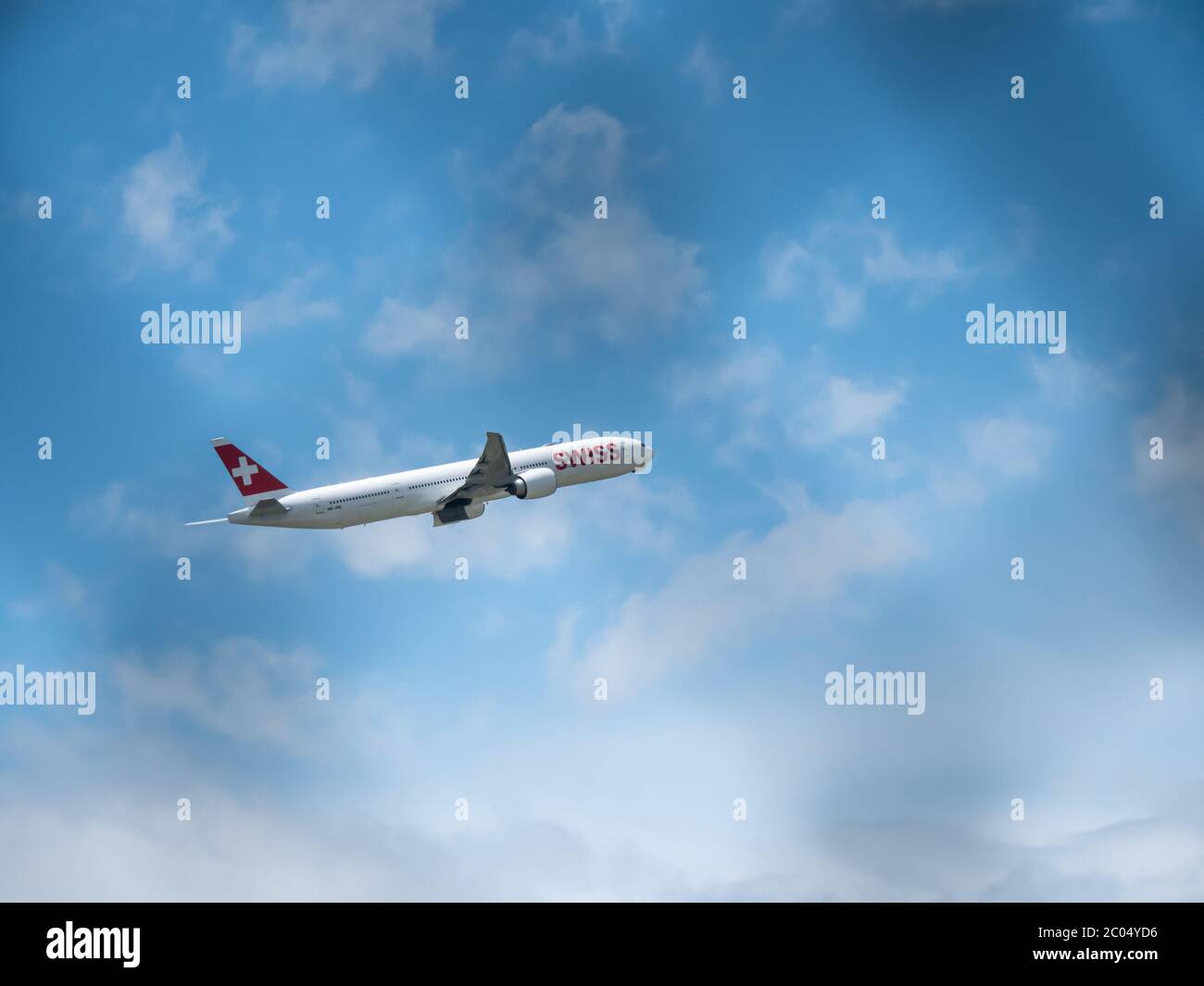 Swiss International Airlines Plane Take Off at Zürich Airport, Switzerland  Stock Photo - Alamy
