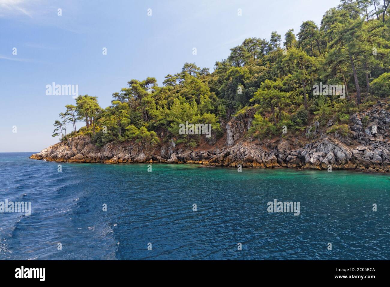 Photo beautiful green island hi-res stock photography and images - Alamy