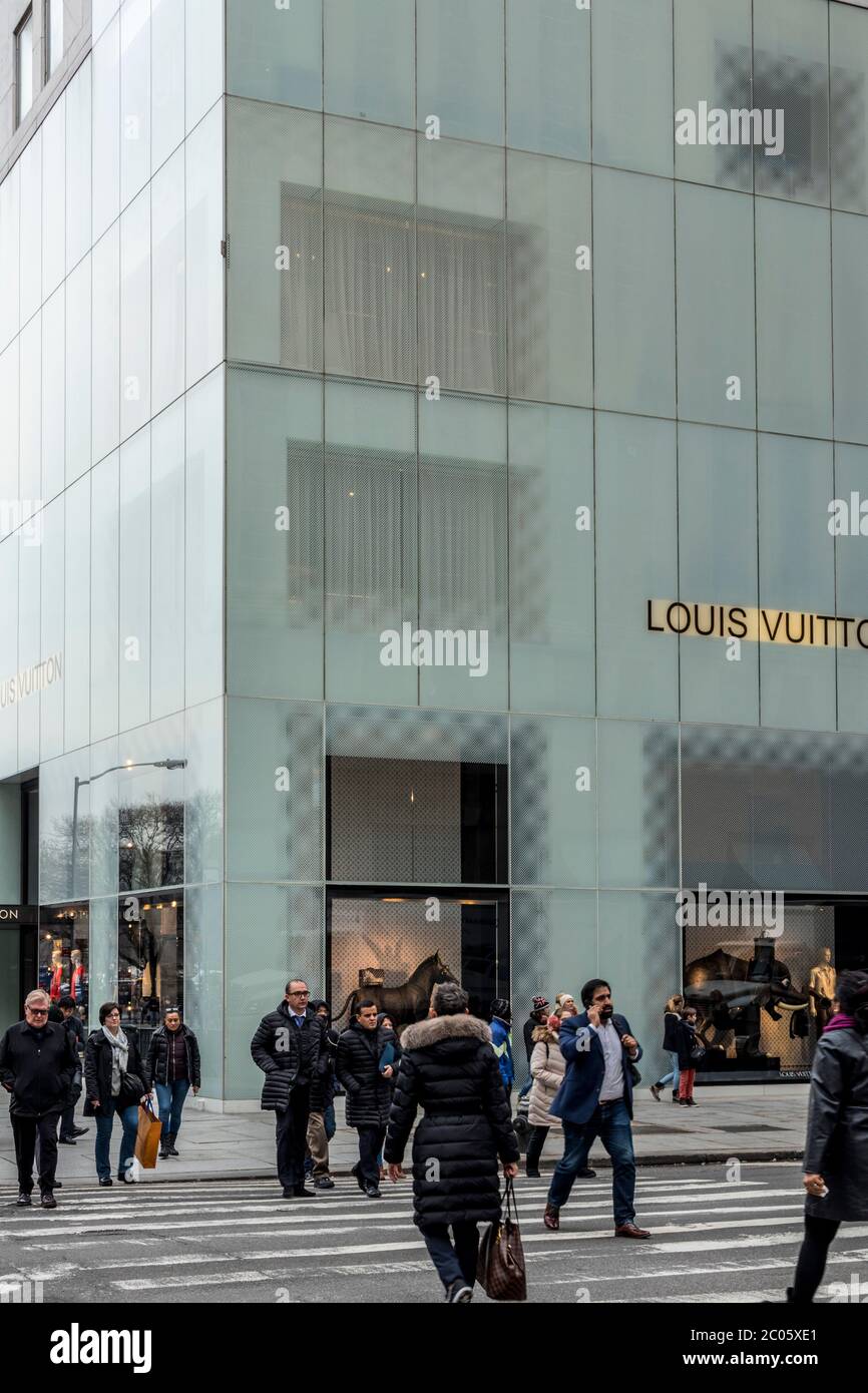 NYC ♥ NYC: LOUIS VUITTON FIFTH AVENUE FLAGSHIP STORE