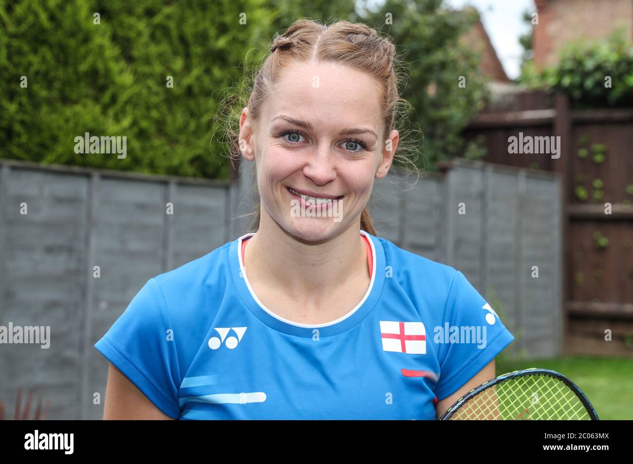 Badminton player Lauren Smith after practicing in the back garden of her  house in Milton Keyne s Stock Photo - Alamy
