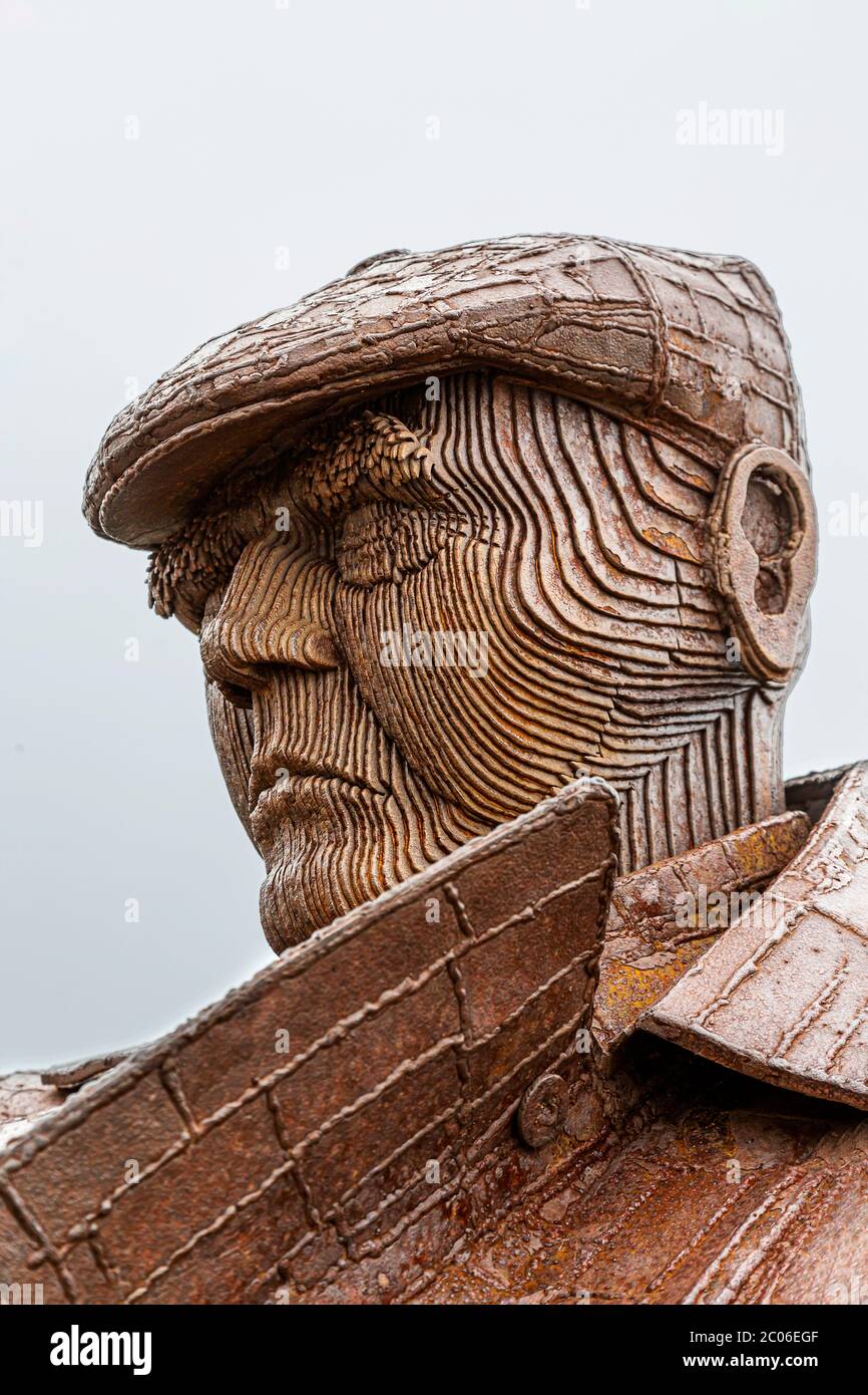 Freddie Gilroy and the Belsen Stragglers Statue Scarborough Stock Photo