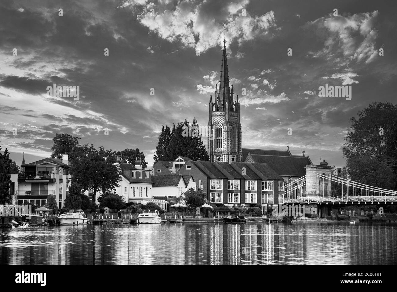 Marlow bridge and church in black and white Stock Photo