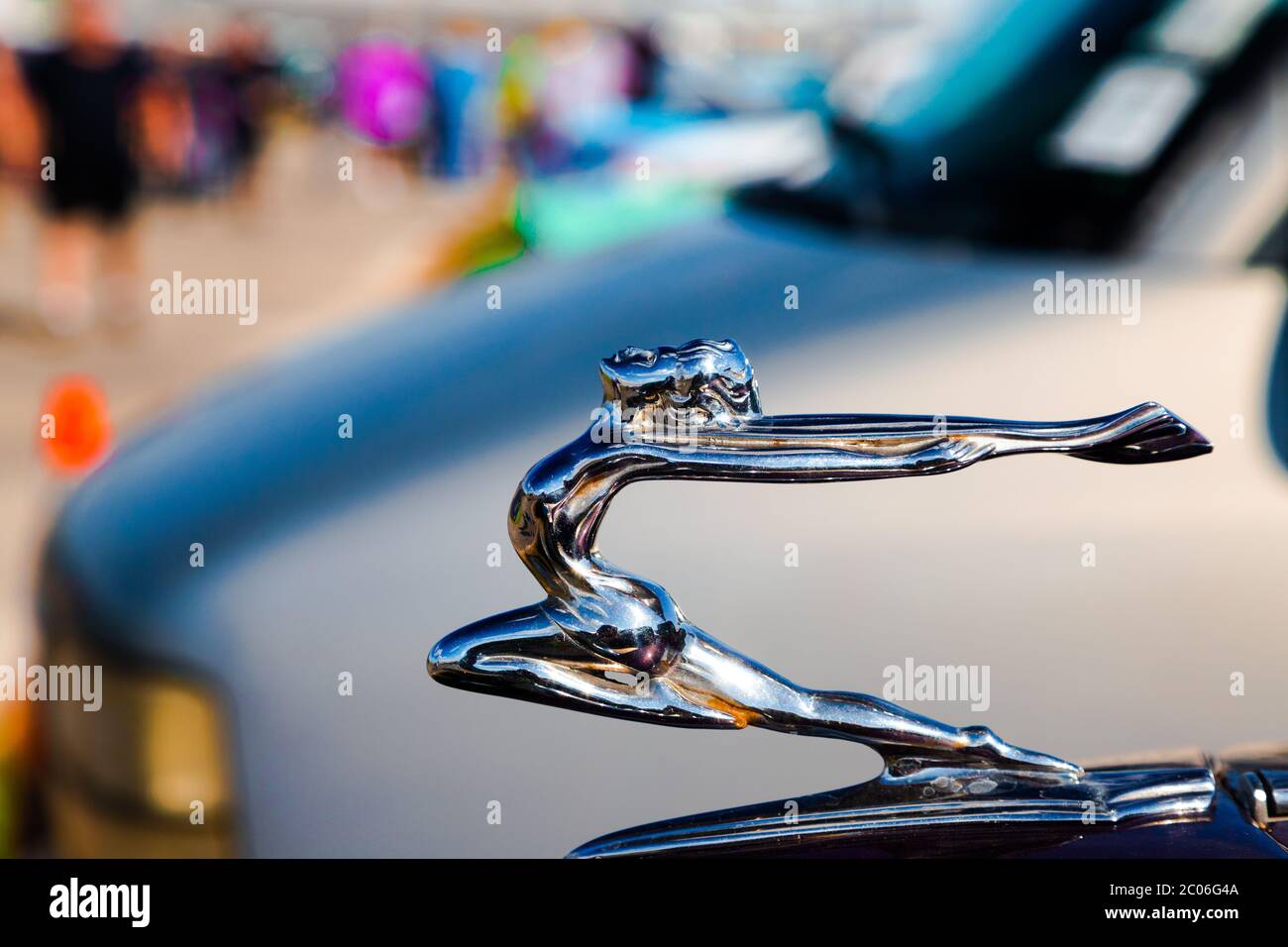 Flying lady hood ornament hi-res stock photography and images - Alamy