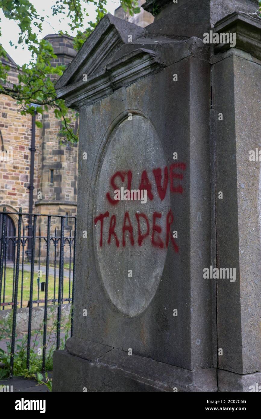 Slave trader graffiti hires stock photography and images Alamy