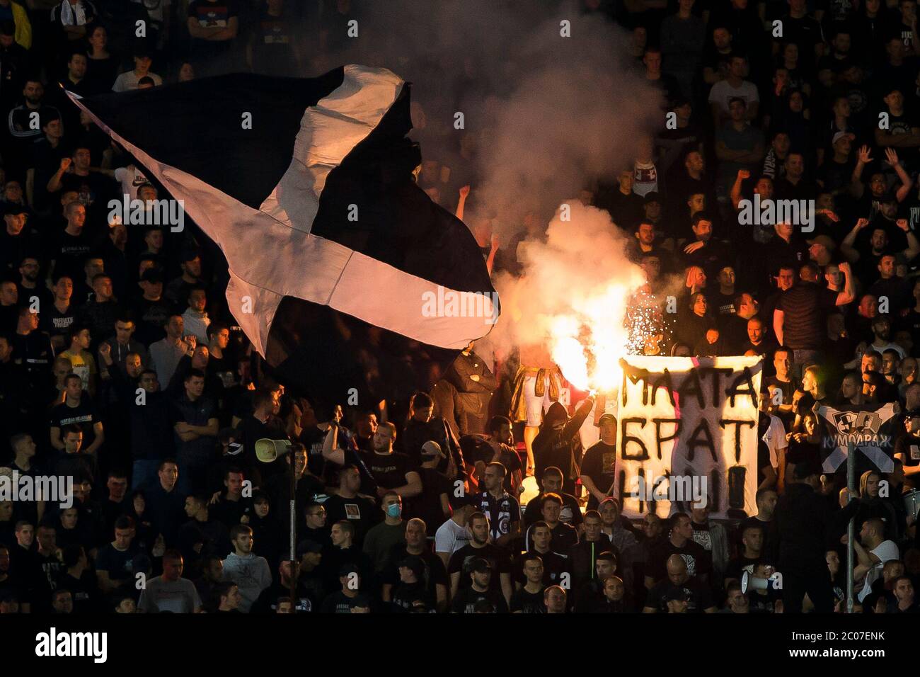 Belgrade. 3rd June, 2020. Hao Runze of Radnicki Nic (L) passes the