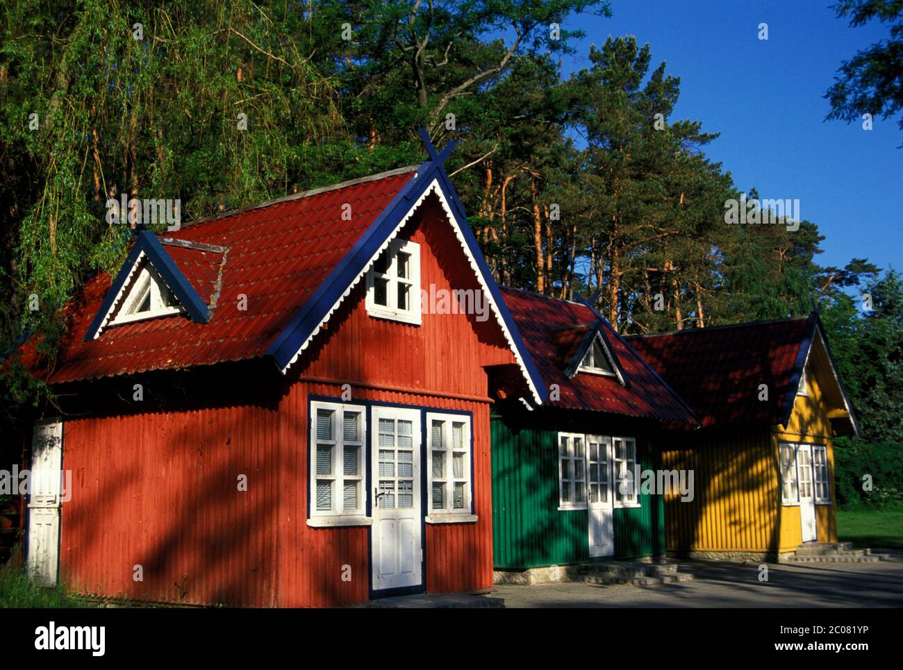 little wooden huts in the center of Nida, Nidden, Kurische Nehrung, Curonian Spit, Lithuania, Baltics, Europe Stock Photo