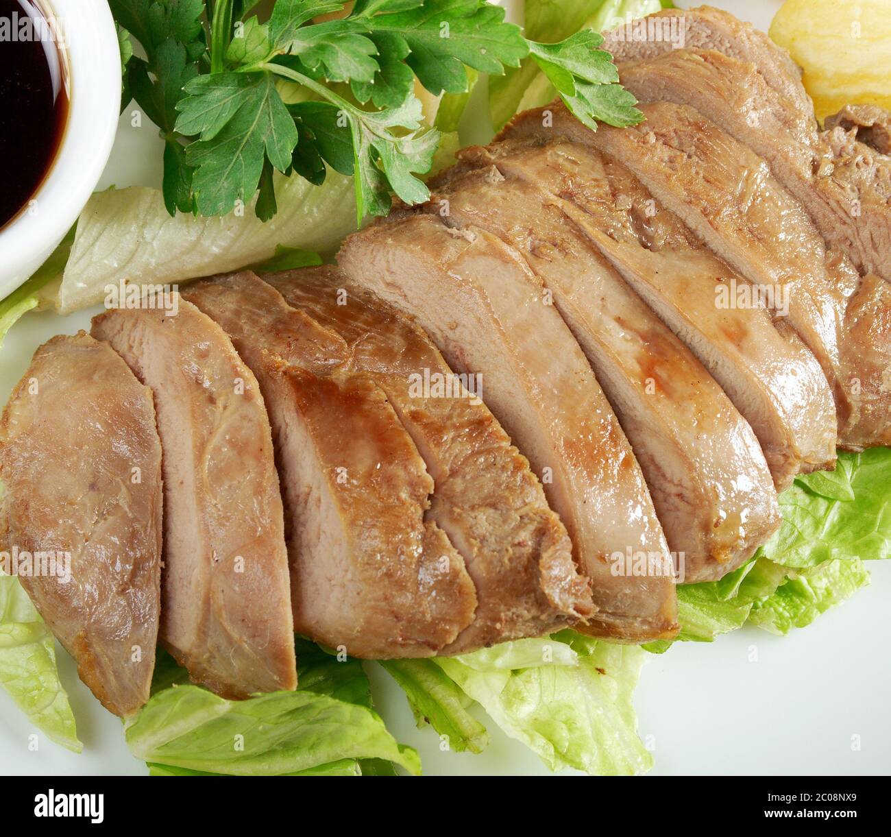 Roasted duck, Chinese style Stock Photo - Alamy