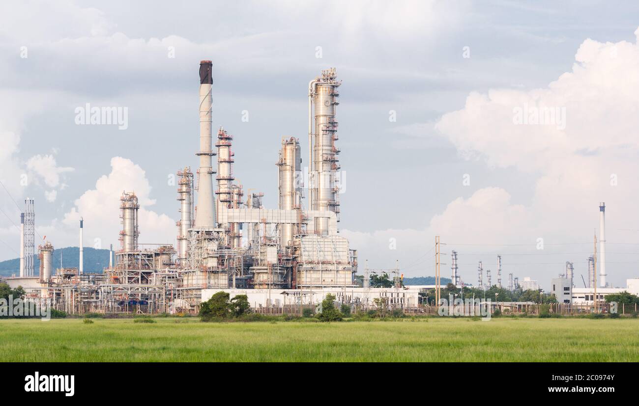 Oil Refinery Plant Stock Photo - Alamy