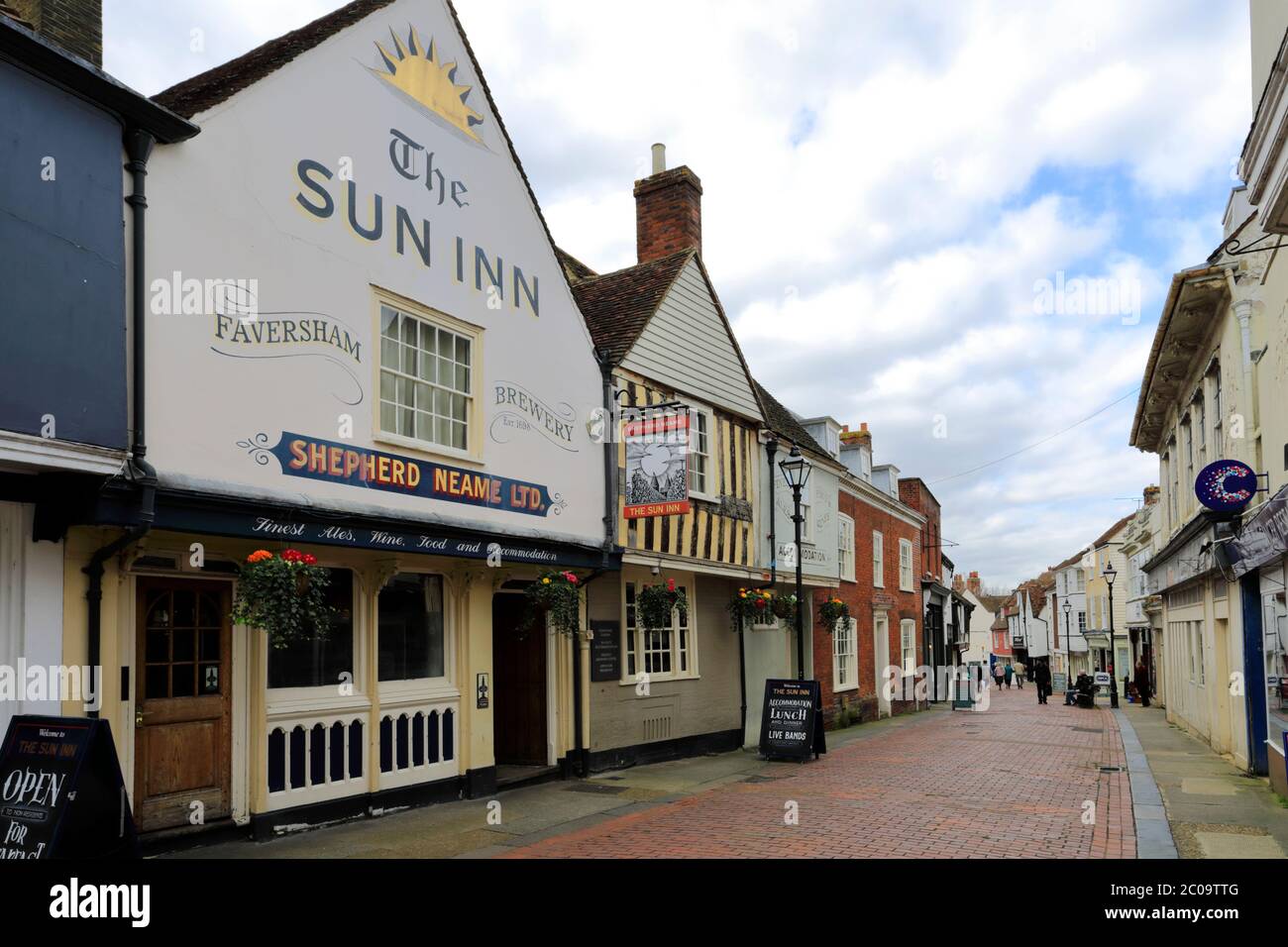 Street view of houses in Faversham town, Kent County; England; UK Stock