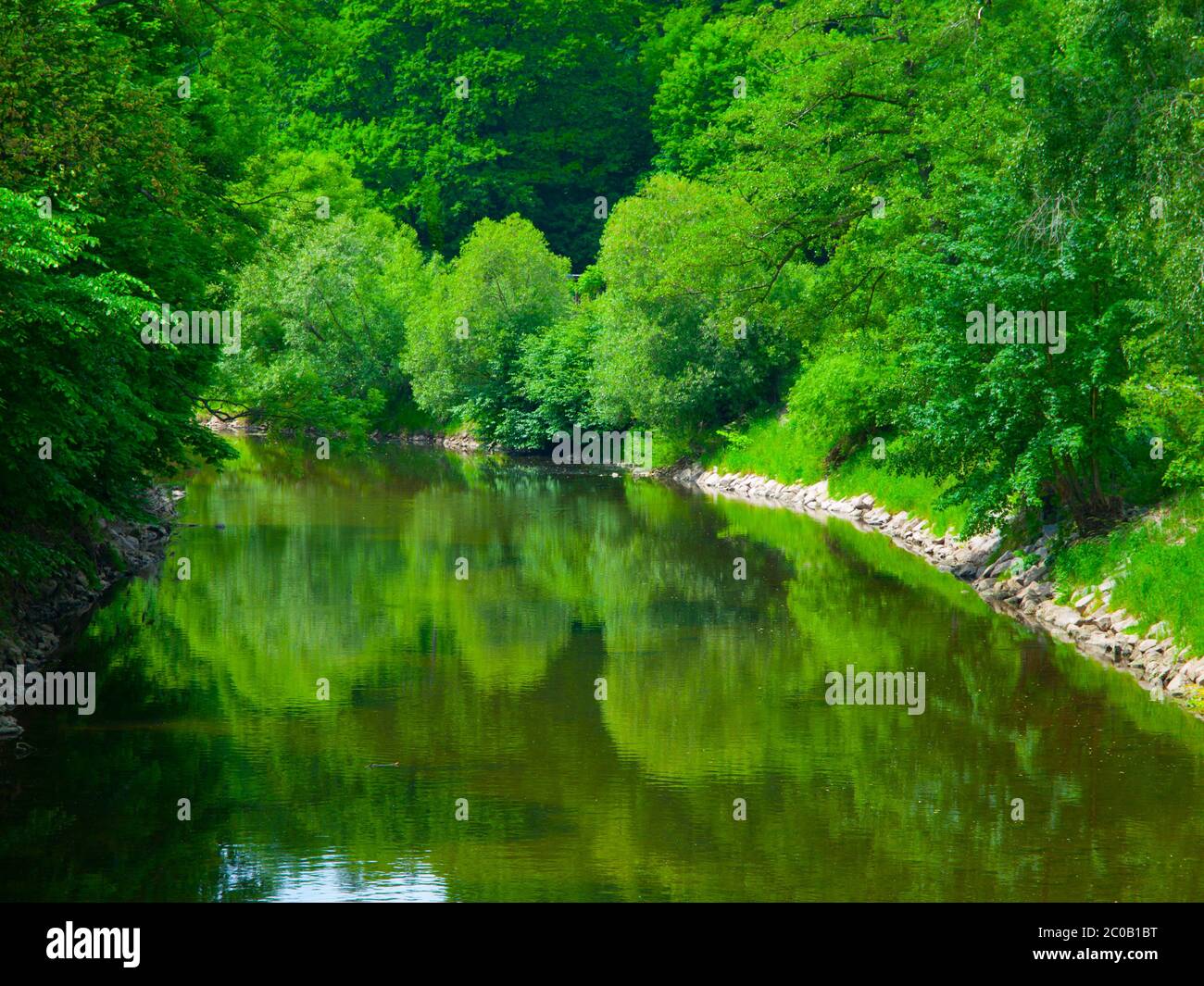 Beautiful calm water green hi-res stock photography and images - Alamy