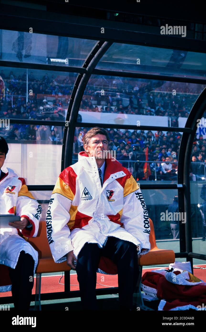 ベンゲル監督A. Wengerサイン 1995年名古屋グランパス時代 ベンゲル監督A. Wengerサイン 1995年名古屋グランパス時代 黄金時代を