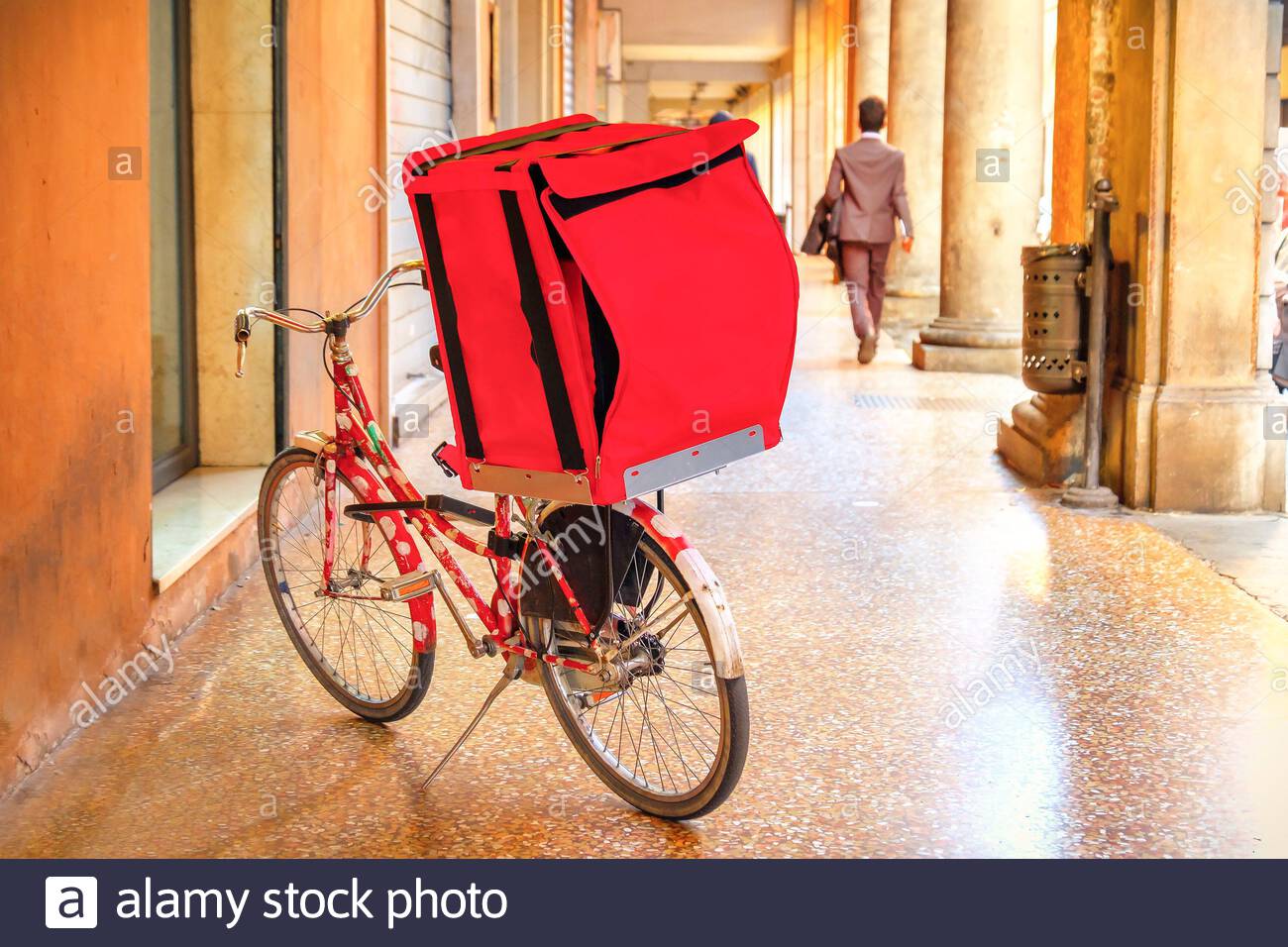 red cycling bike box
