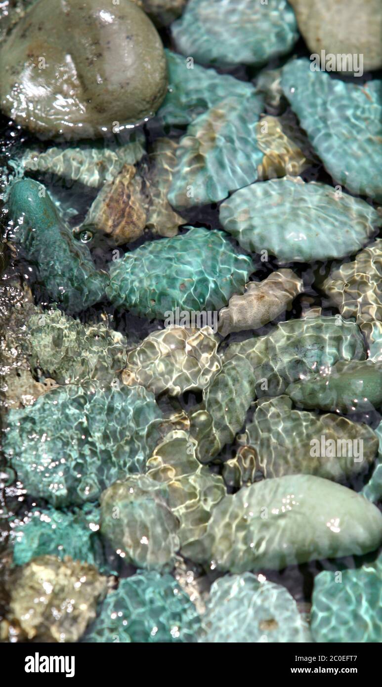 Green transparent stones hi-res stock photography and images - Alamy