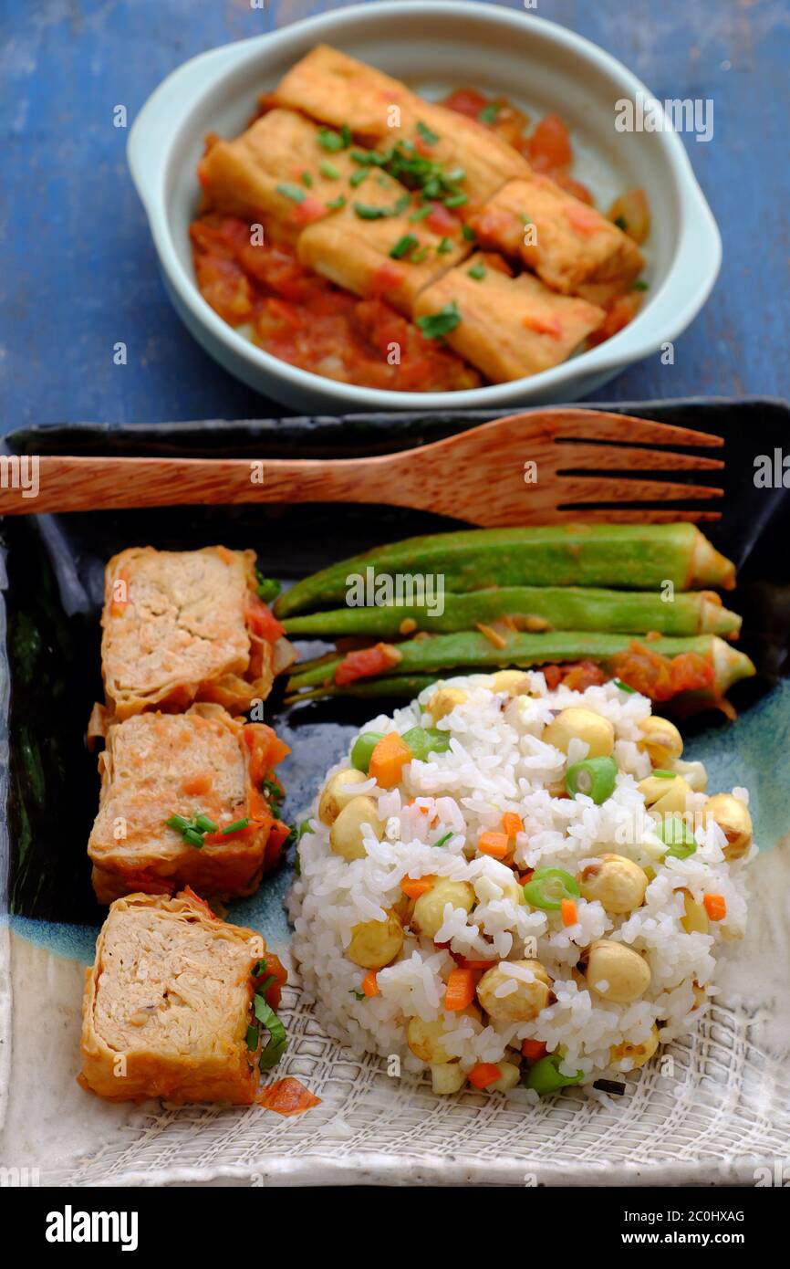 rice dish for lunch time, Vietnamese vegan food, fried rice and lotus