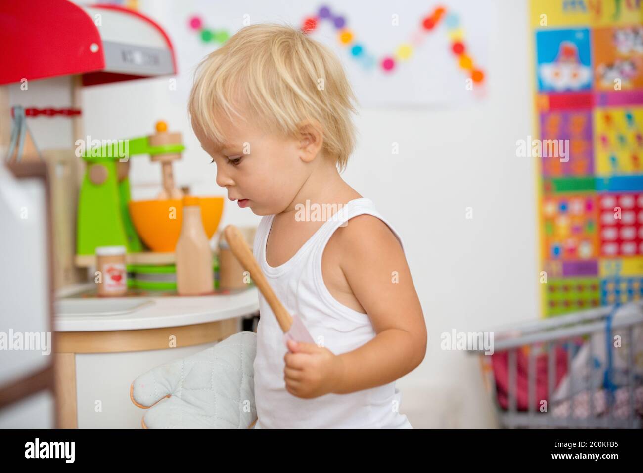 toddler boy kitchen