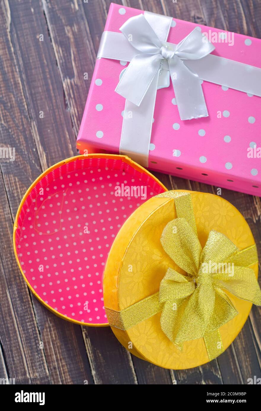 box for present Stock Photo - Alamy