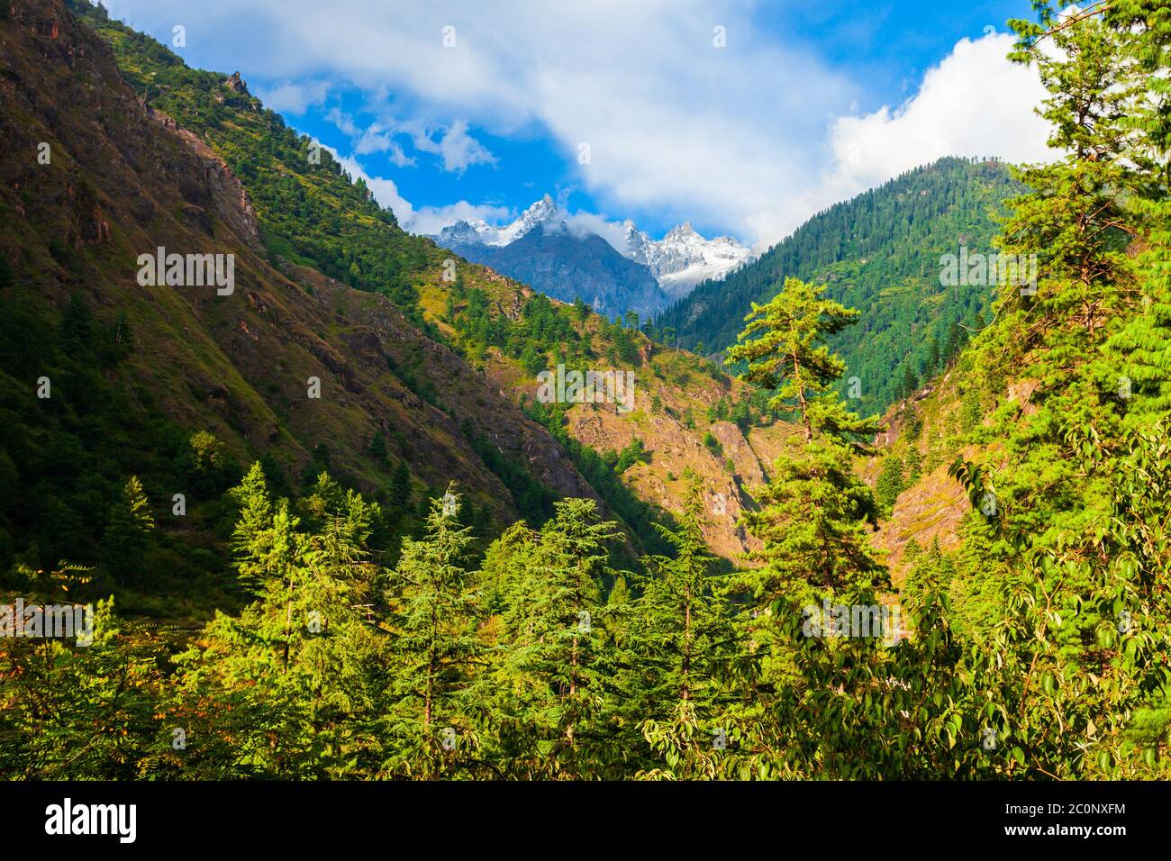 Parvati valley and Himalaya mountains, Himachal Pradesh state in India Stock Photo