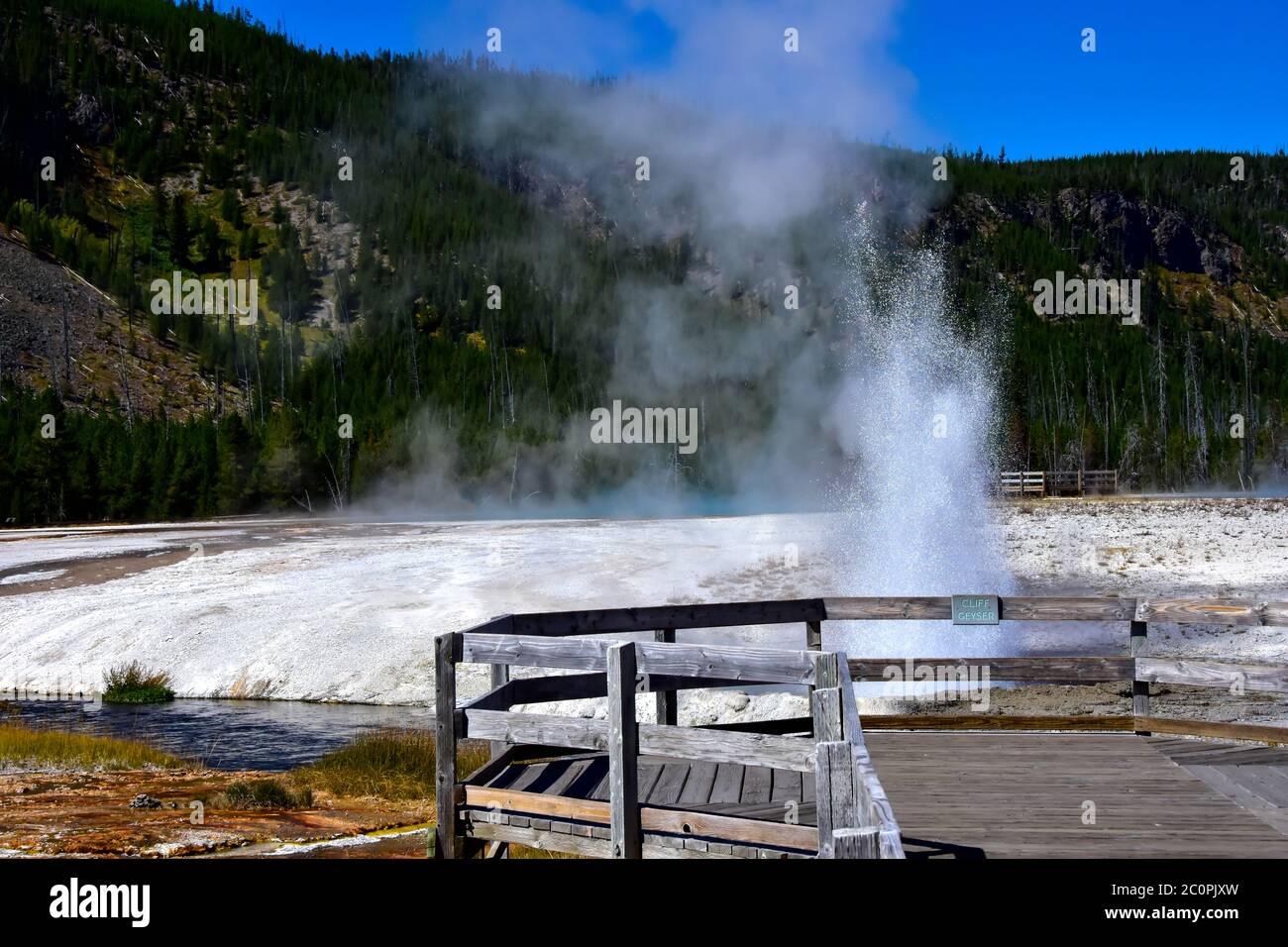 Cliff geyser yellowstone hi-res stock photography and images - Alamy