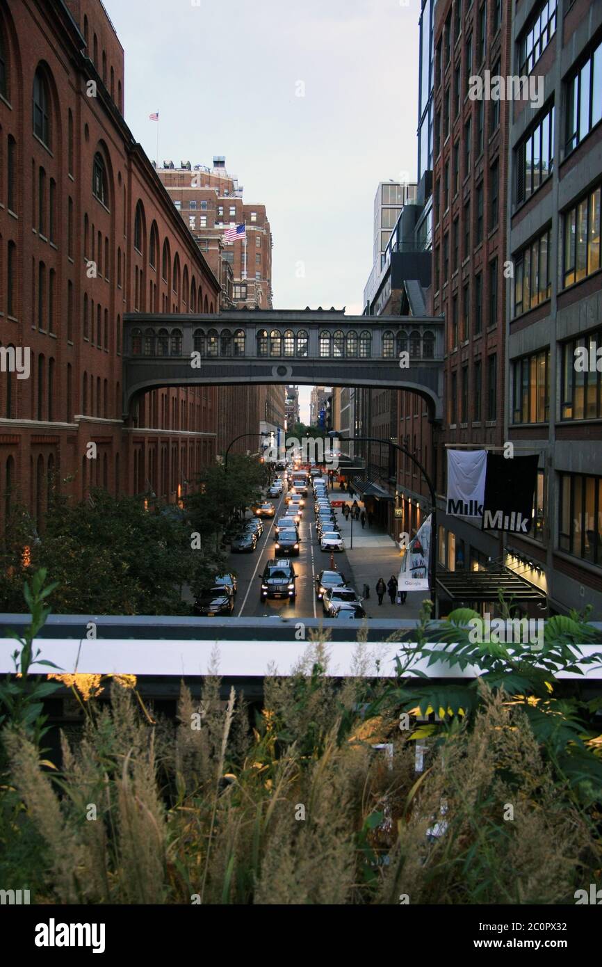 NYC New York City - the High Line on a dusky evening with walkers and ...