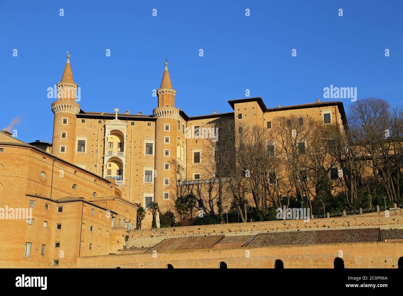 Urbino skyline hi-res stock photography and images - Alamy