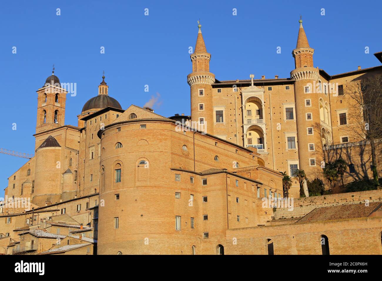 Urbino skyline hi-res stock photography and images - Alamy
