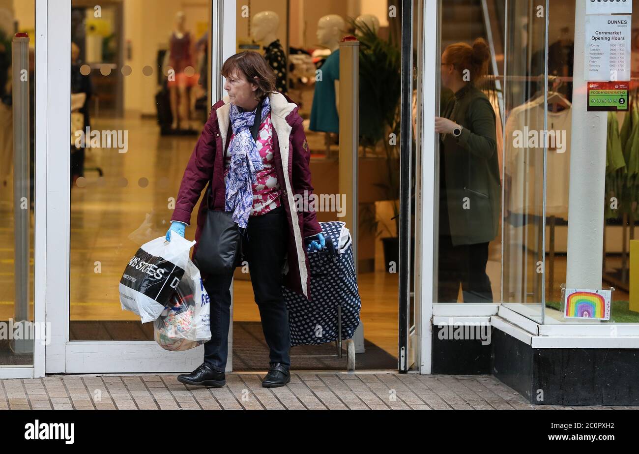 dunnes stores travel bags