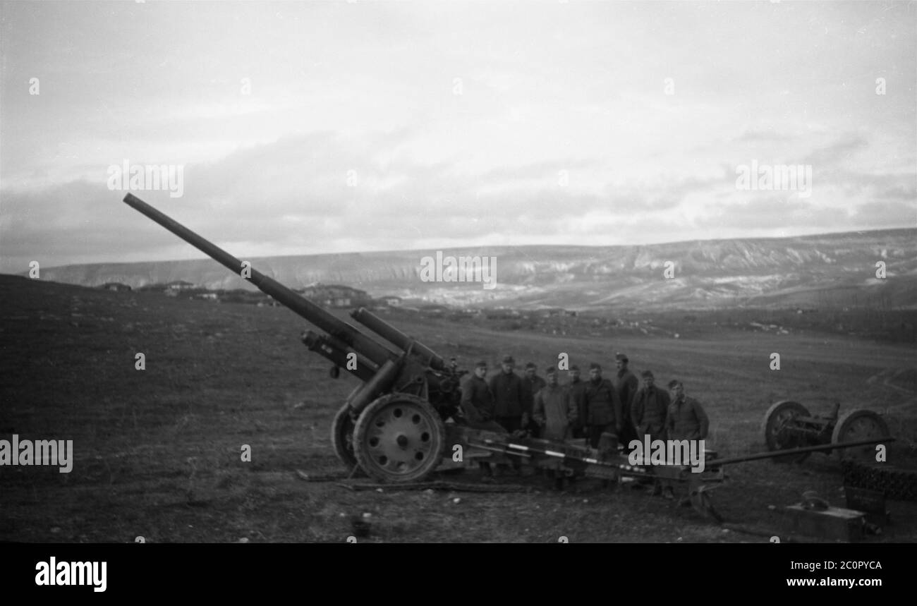 Wehrmacht Heer Schwere Kanone s.K 18 10 cm (10,5 cm) Stock Photo