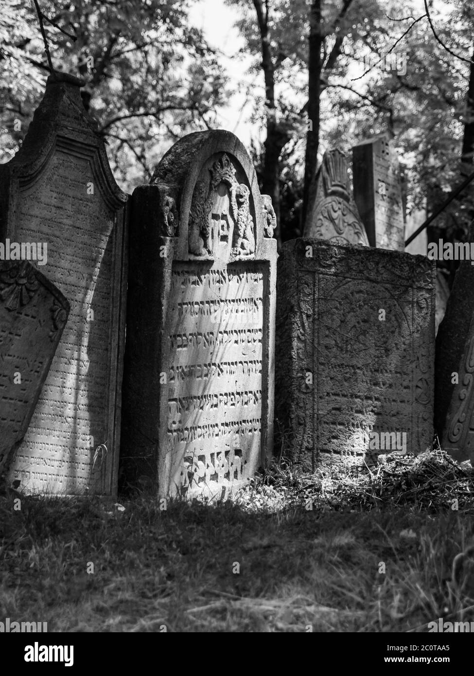 Tombstone architecture Black and White Stock Photos & Images Alamy