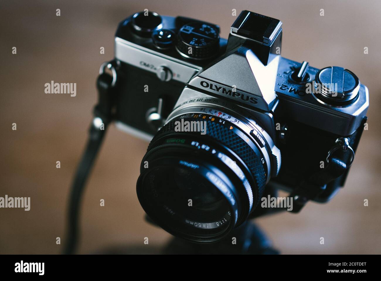 Olympus OM2n SLR 35mm film camera Stock Photo Alamy