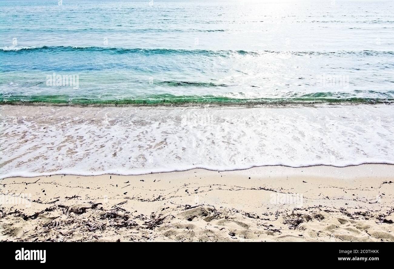 Foamy wave on beach hi-res stock photography and images - Alamy