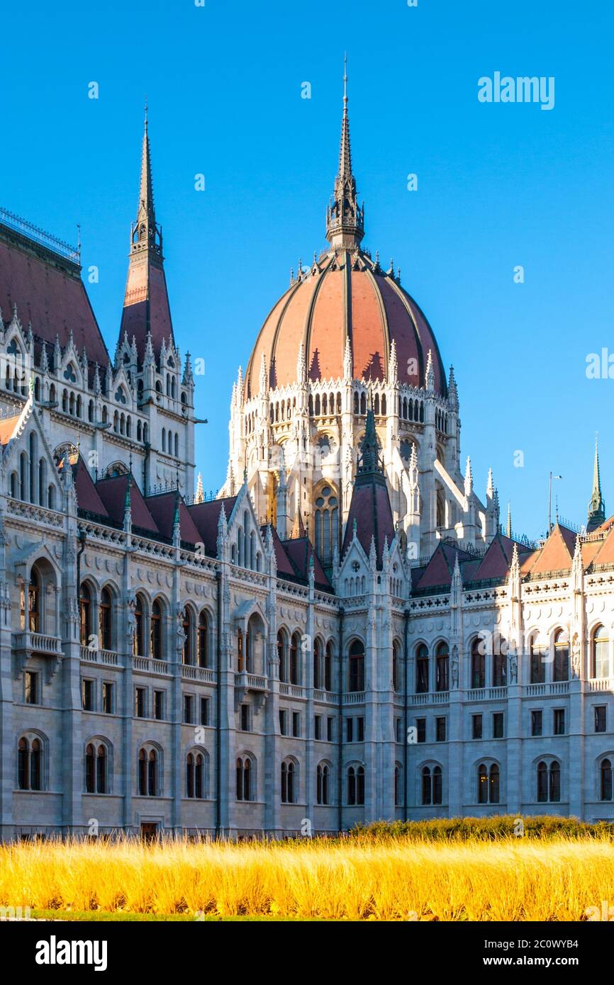 Parliament square budapest hungary hires stock photography and images