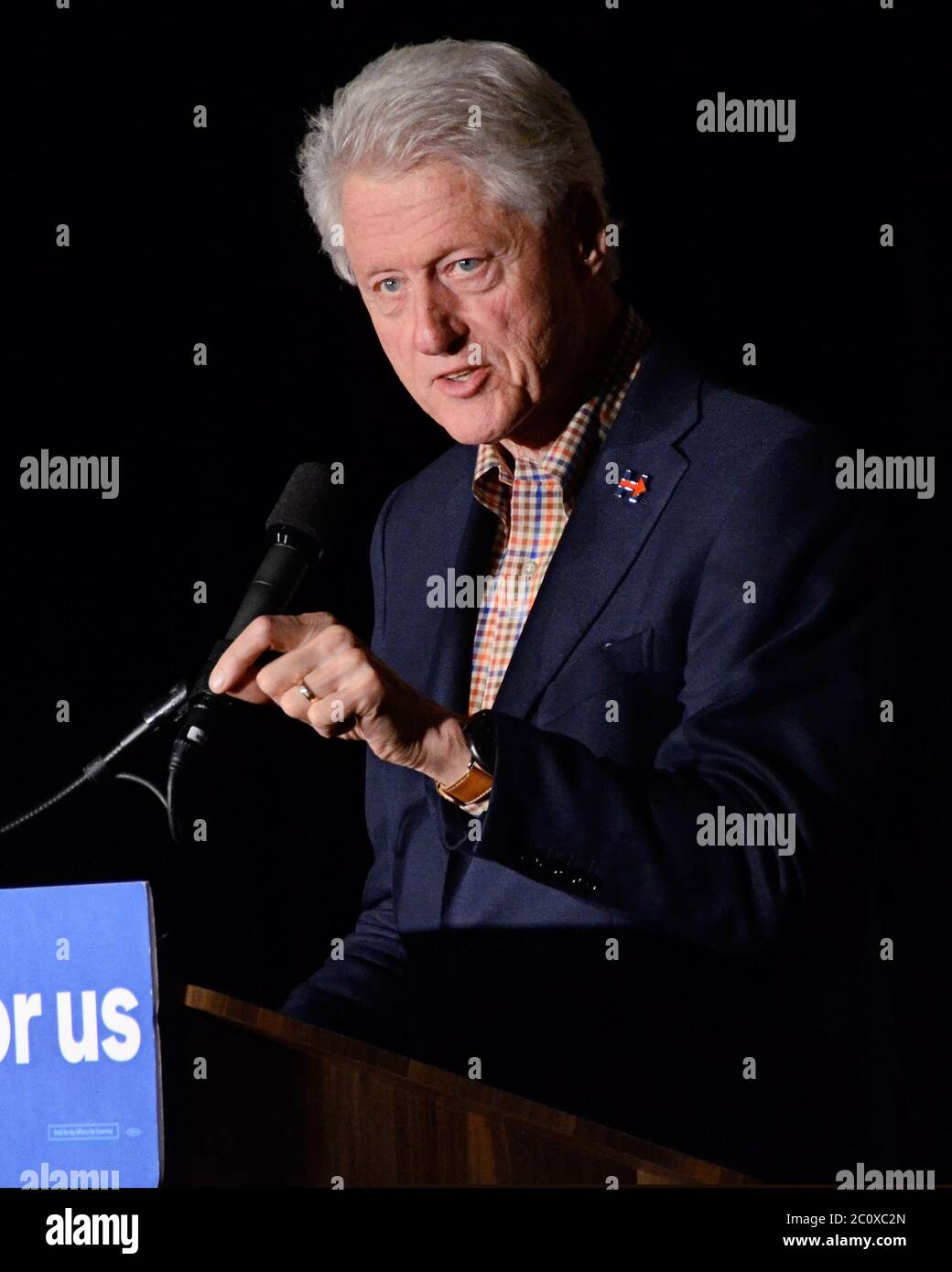 May 4, 2016, Los Angeles, California, USA: Former President Bill Clinton campaigns for Presidential candidate Hillary Clinton ahead of the June 7th California primary by speaking at an event in Honor of Asian American Pacific Islander Heritage Month at the Garden Suite Hotel. (Credit Image: © Billy Bennight/ZUMA Wire) Stock Photo