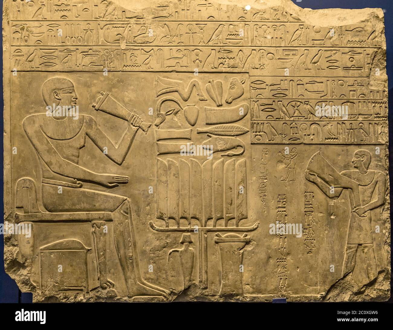 Ancient egyptian hieroglyphs on the wall Stock Photo - Alamy
