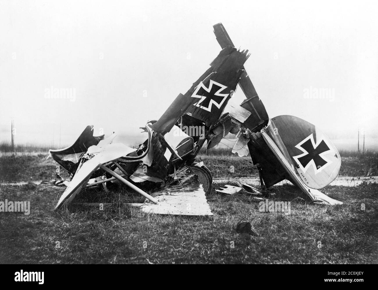 Wreckage of German Albatross D. III Fighter Biplane, Rehse Archive for Contemporary History and Journalism, 1916 Stock Photo