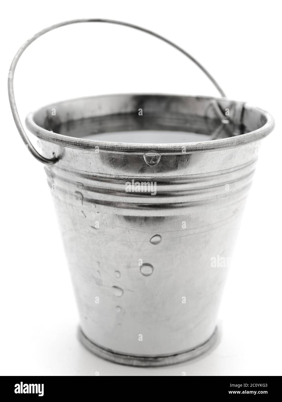 Bucket Of Water High Resolution Stock Photography and Images Alamy