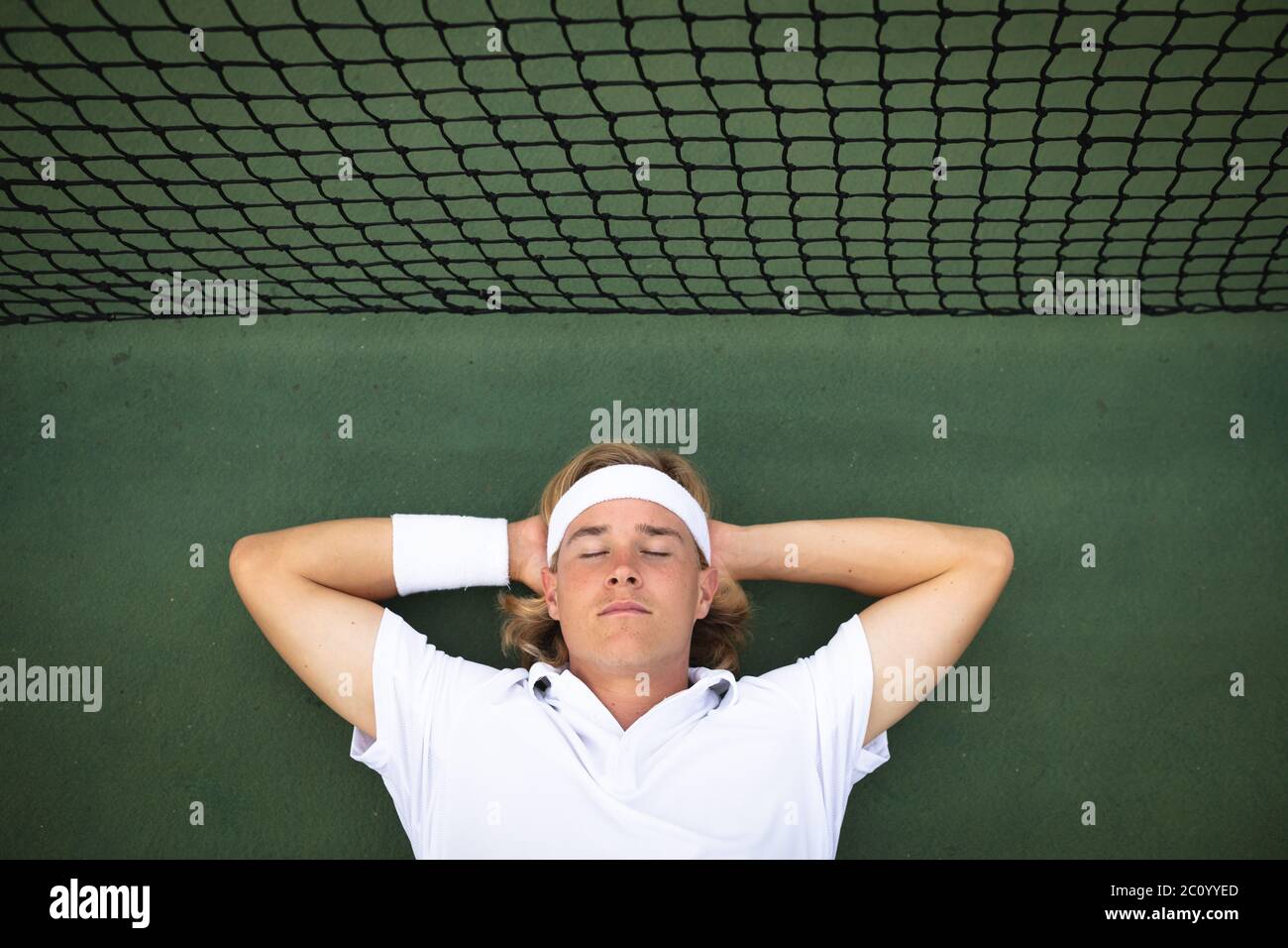Tennis player lying on court hi-res stock photography and images - Alamy