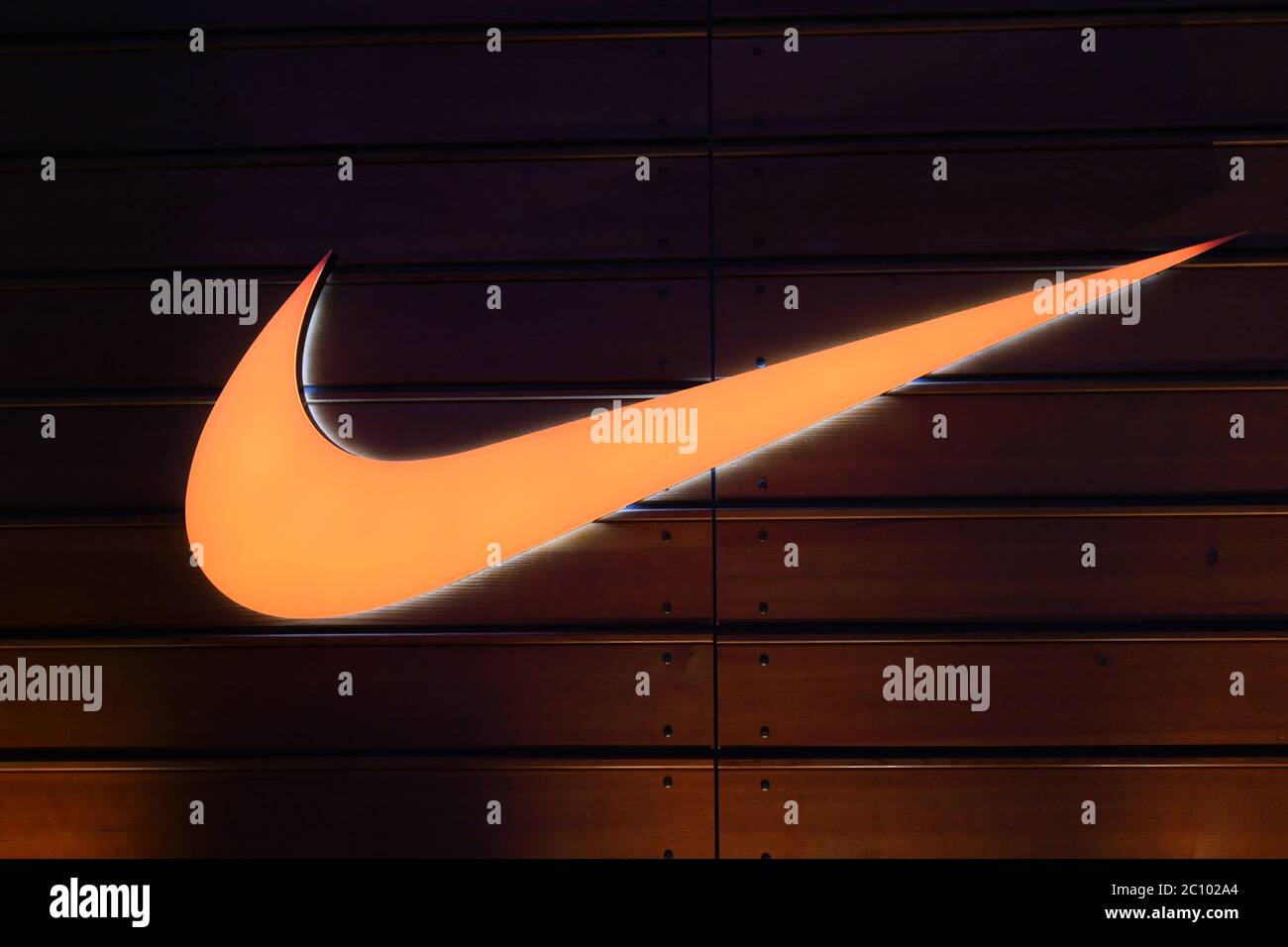 Las Vegas, United States. 04th June, 2020. The swoosh logo at the Nike store  at the Forum Shops at the Caesars Palace hotel and casino is closed amid  the global coronavirus COVID-19