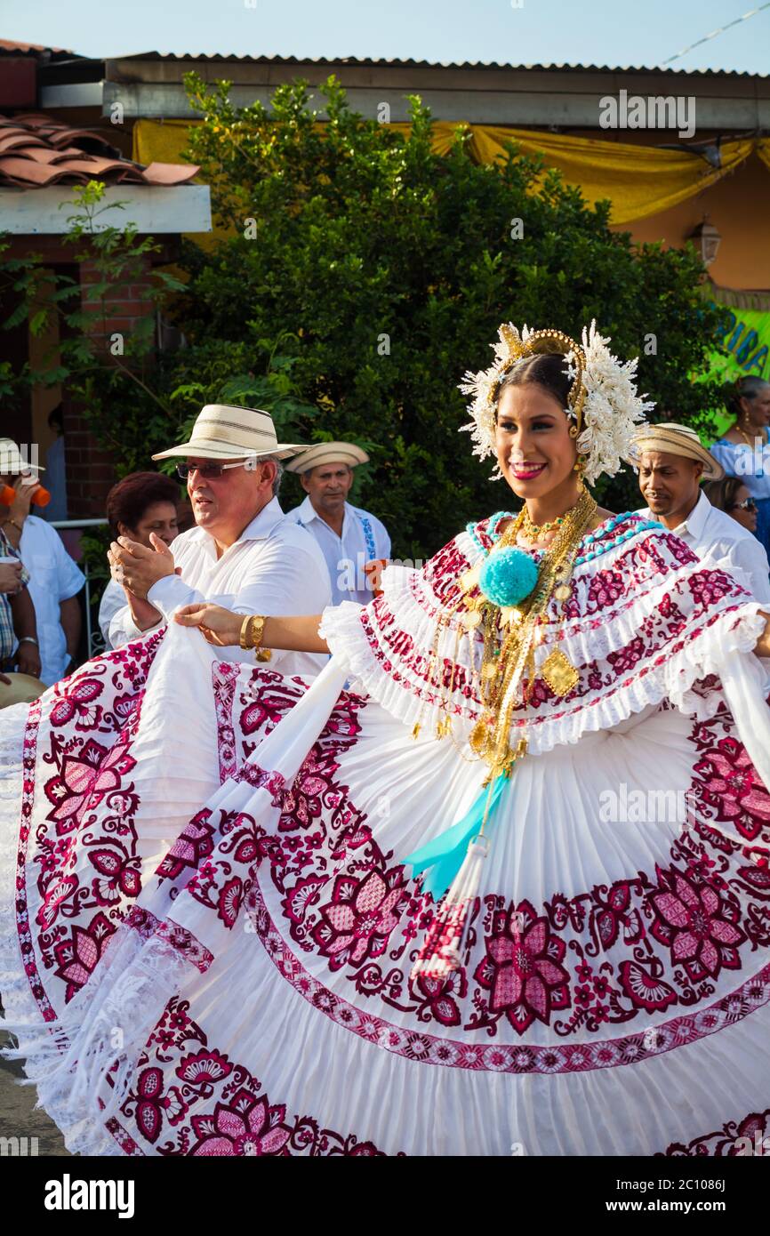 Panamanian dress hi-res stock photography and images - Alamy