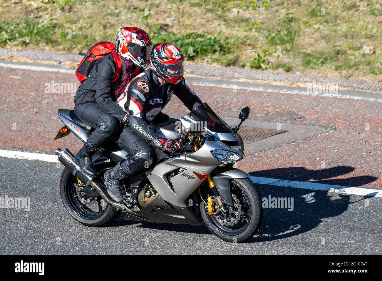 Kawasaki Ninja Zx6r Resolution Stock and Images - Alamy