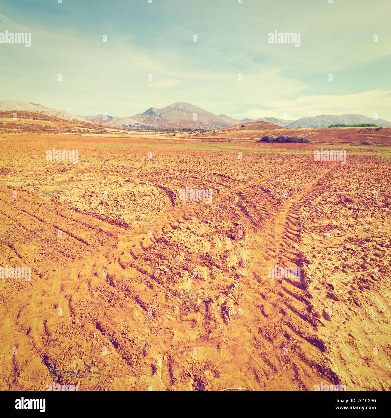Ploughed spanish field hi-res stock photography and images - Alamy