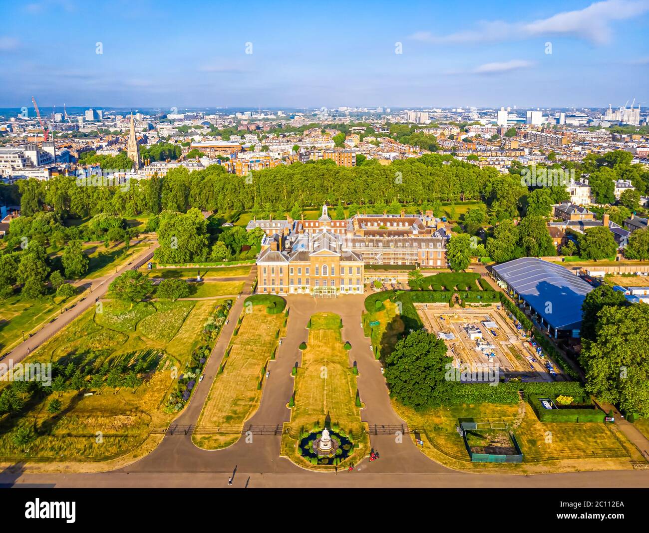 Kensington palace aerial hires stock photography and images Alamy