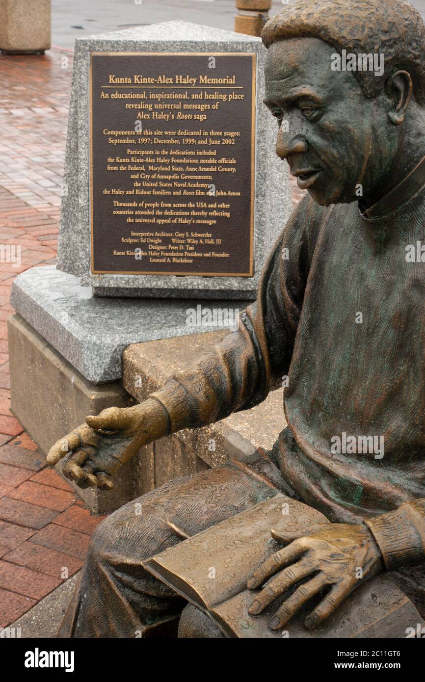 Kunta Kinte Alex Haley memorial in Annapolis MD Stock Photo Alamy