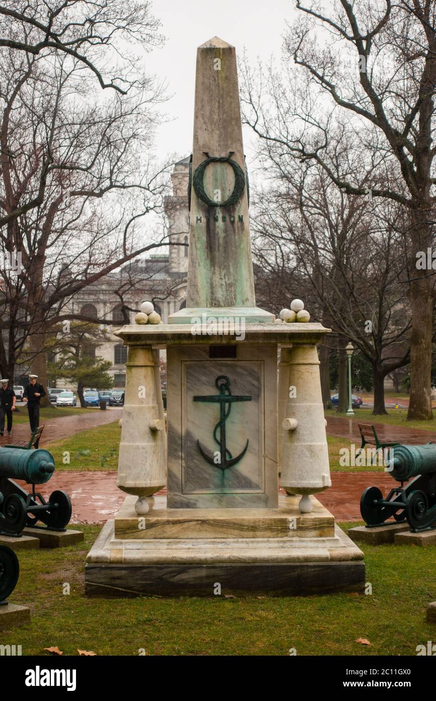 Naval academy statue hires stock photography and images Alamy